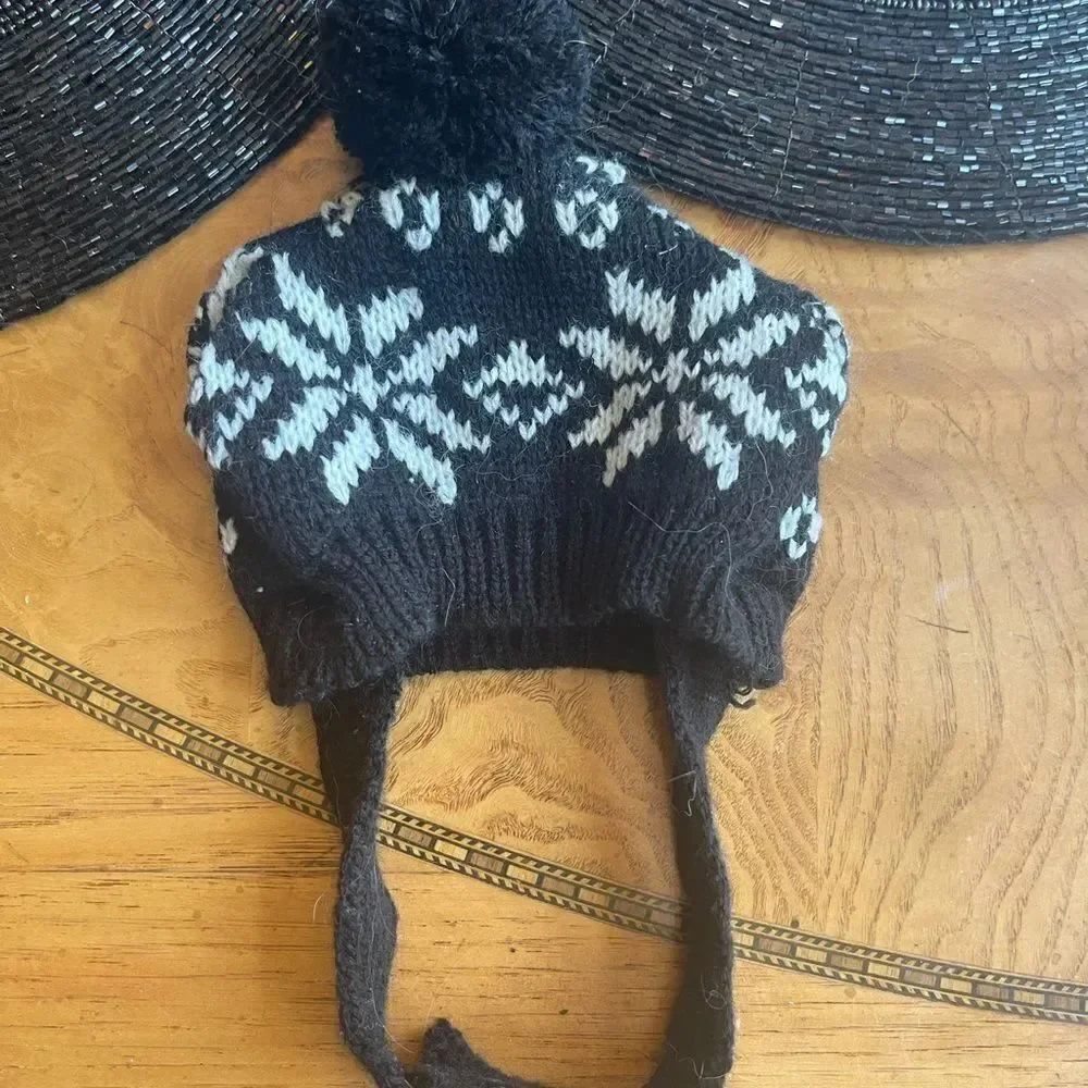 SMALL DOG Winter Hat with PomPom!